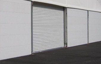 Automatic voller shutter for Party Tent