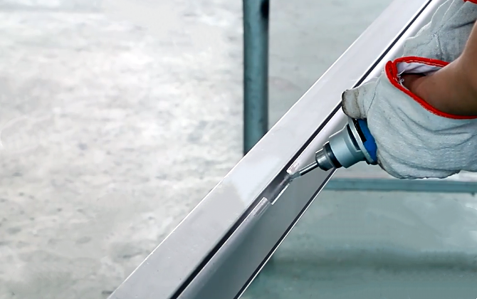 labour tent-aluminum frame