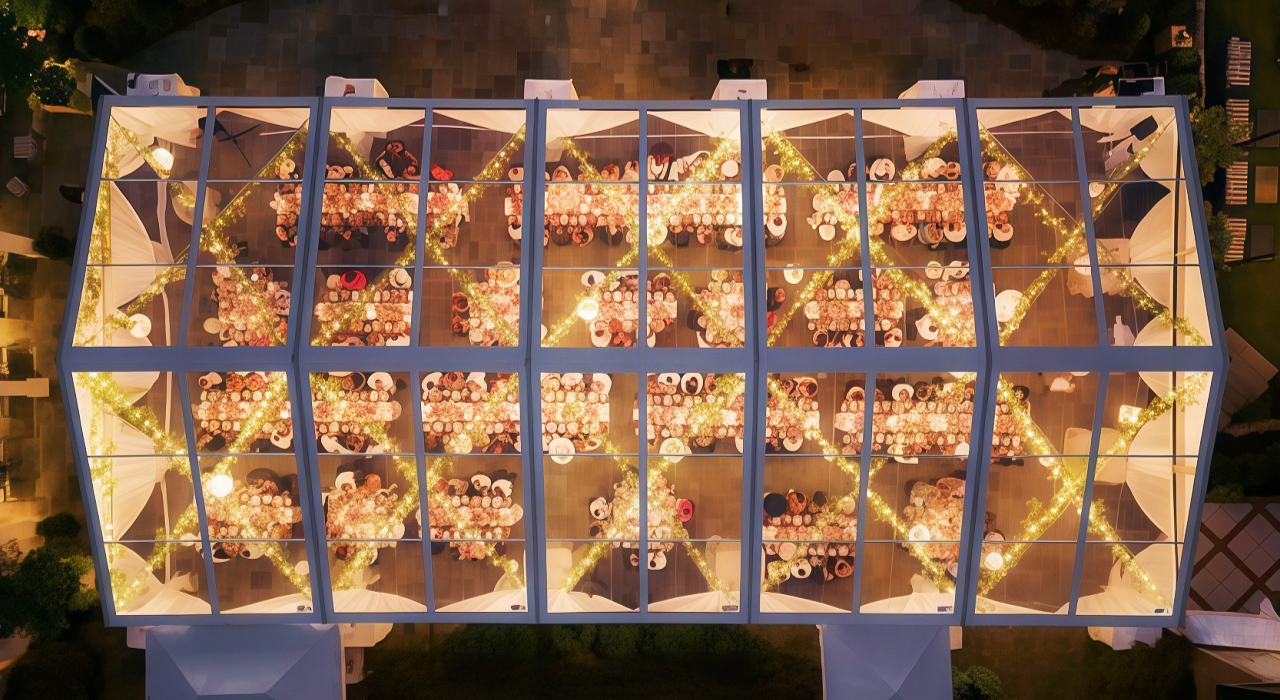 Illuminated Clear Top Tent Wedding Decoration