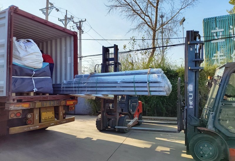 Inspection of the product after production-3