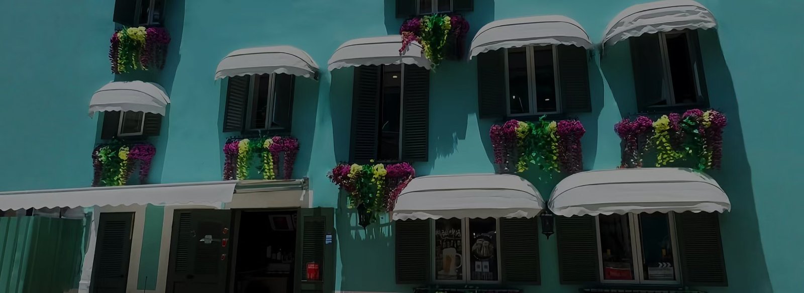 window awnings manufacturer