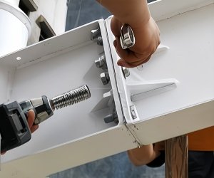 Stainless steel screws for parking sheds