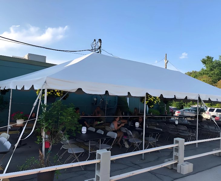 Outdoor Dining Tent Supplier