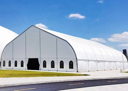 Curve Gym Tent