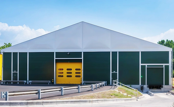 Temporary Industrial Tent with Rigid Sandwich Panel Walls in the Netherlands